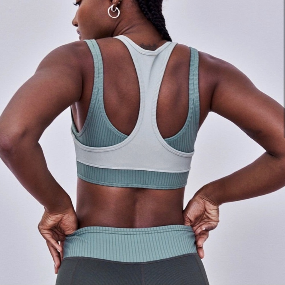 FL&L: ‘Romy’ Sports Bra - Picture 3 of 5